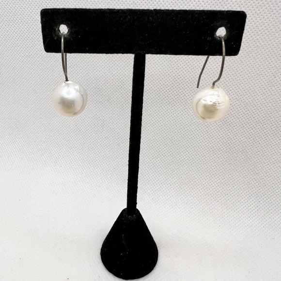 Handmade Baroque? Irridescent Pearl Dangle Drop Earrings - Picture 1 of 8